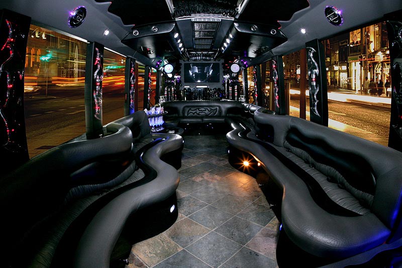 Lelimo Party Buses