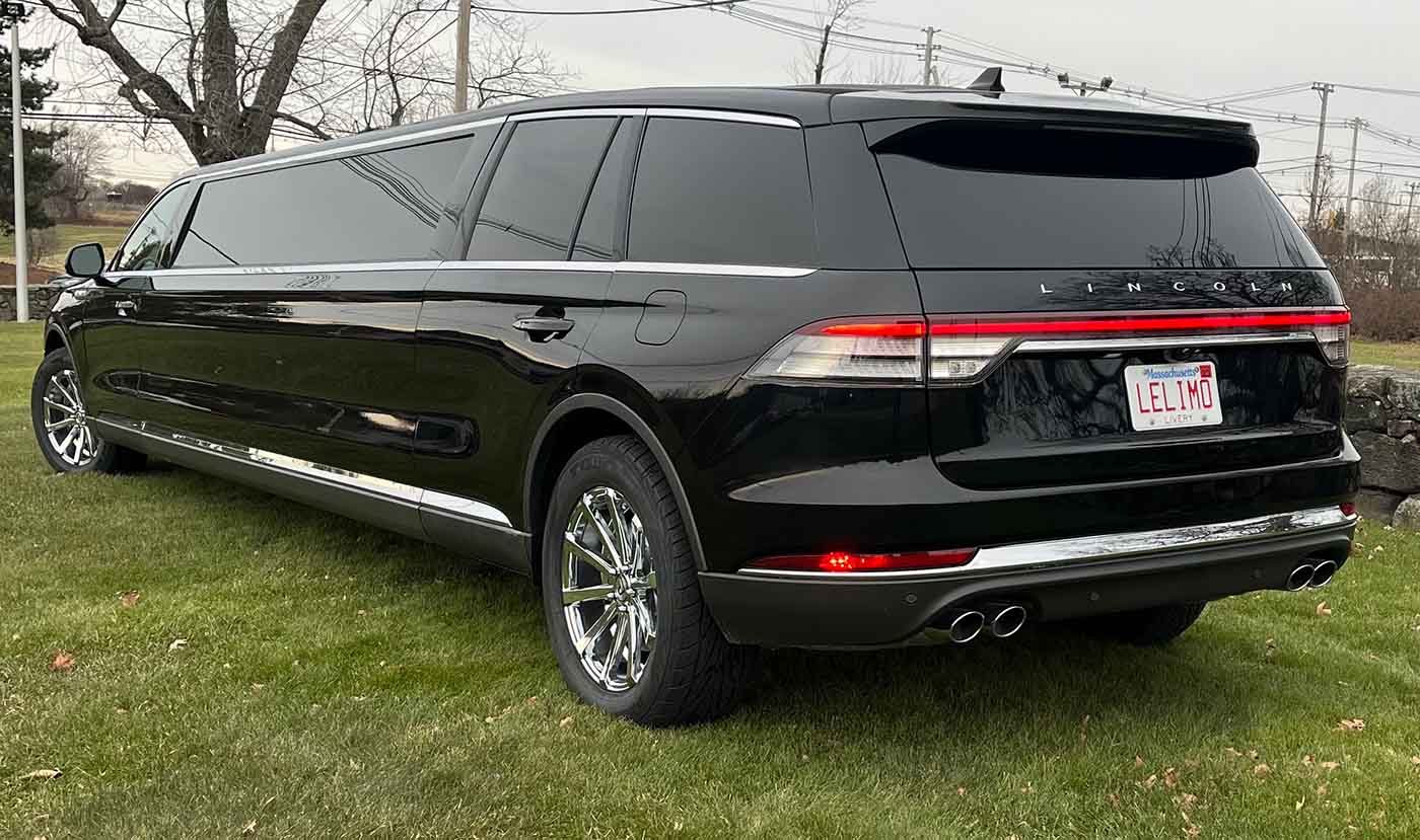 2023 SUV - 12 passenger