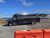 LeLimo Bus